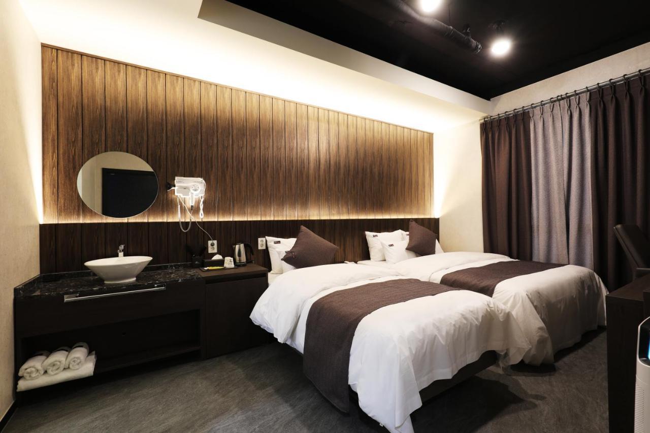 Hotel Aria Hanam エクステリア 写真