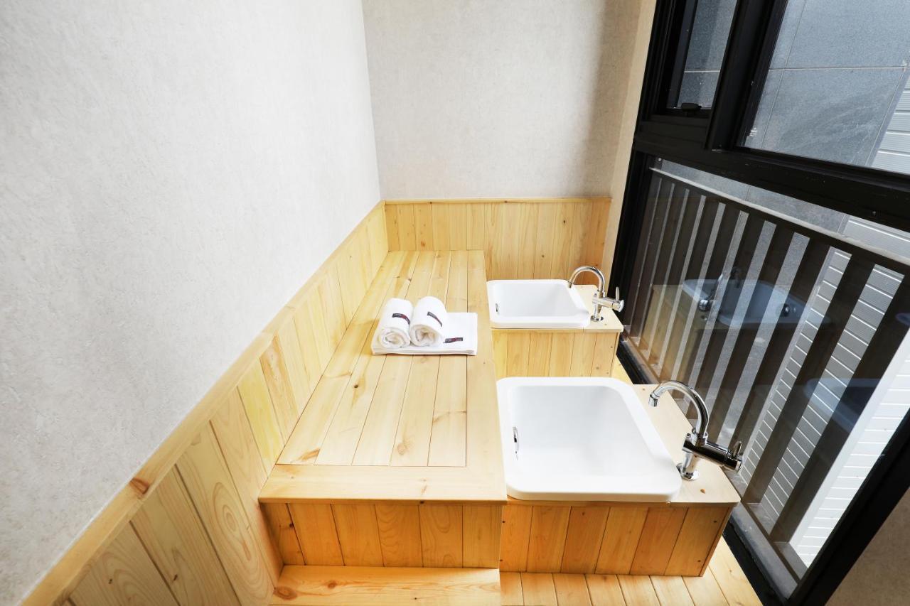Hotel Aria Hanam エクステリア 写真
