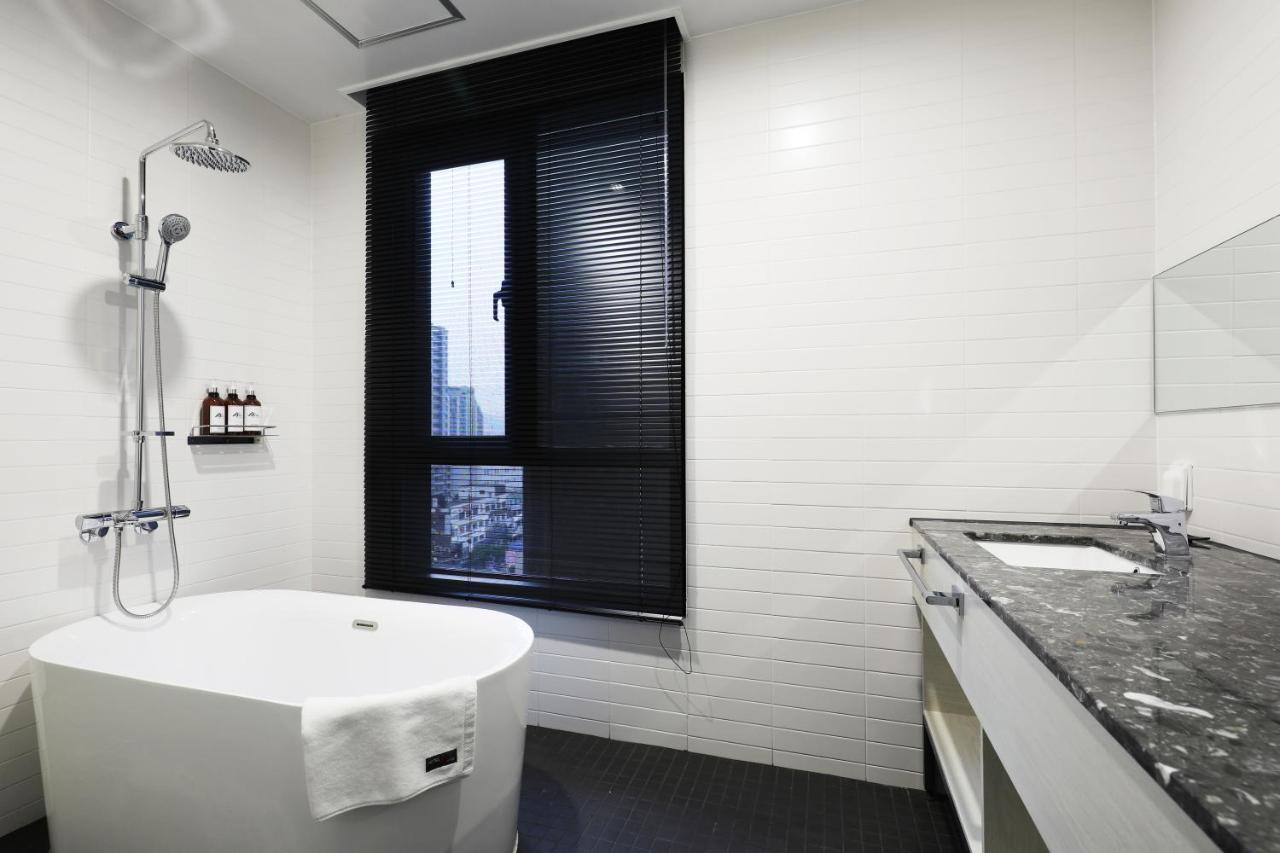 Hotel Aria Hanam エクステリア 写真