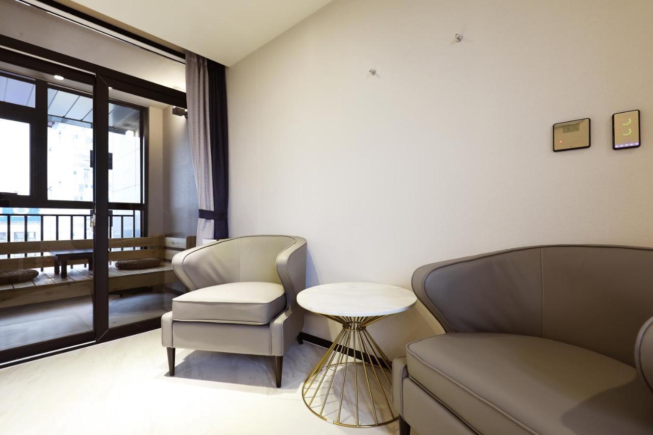 Hotel Aria Hanam エクステリア 写真