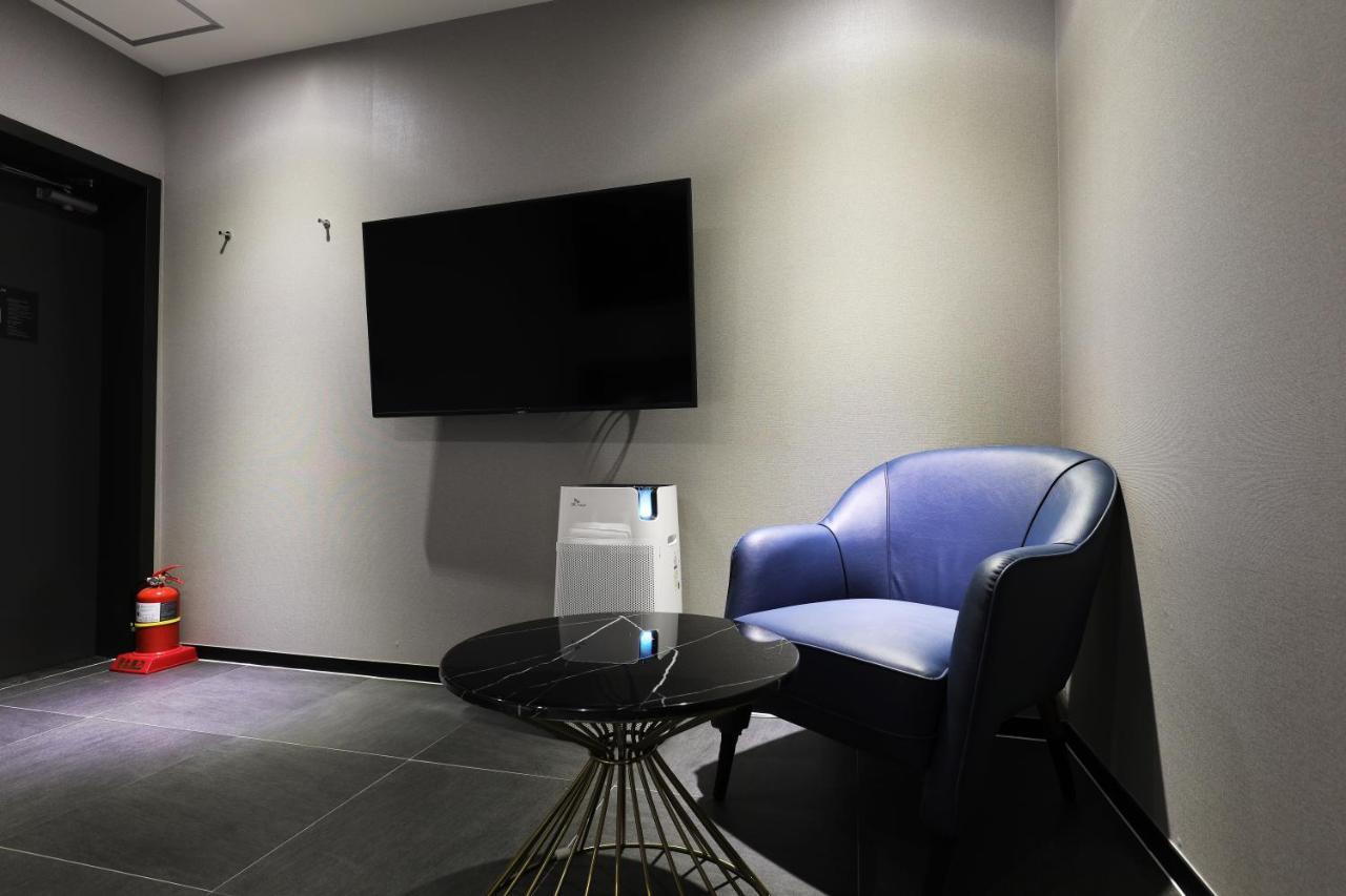 Hotel Aria Hanam エクステリア 写真
