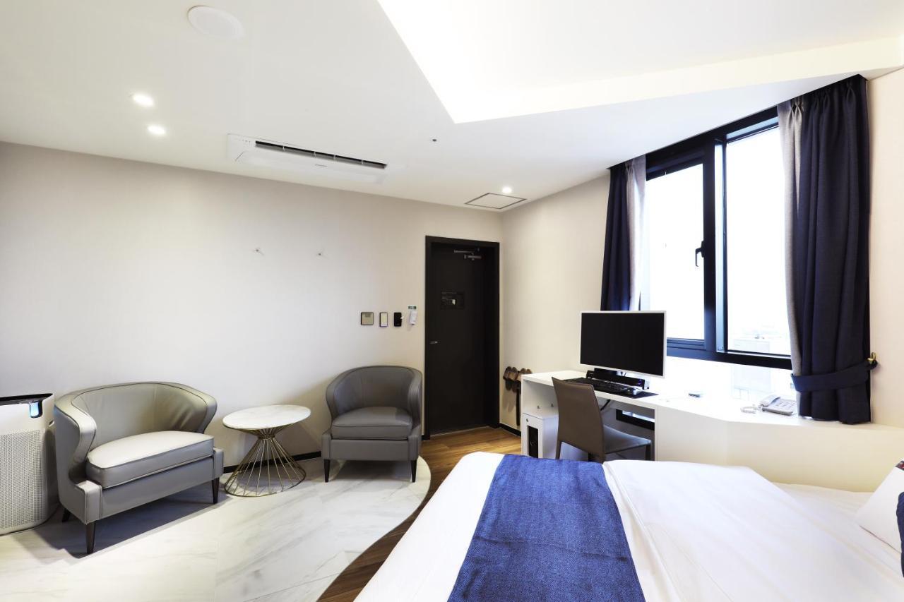 Hotel Aria Hanam エクステリア 写真